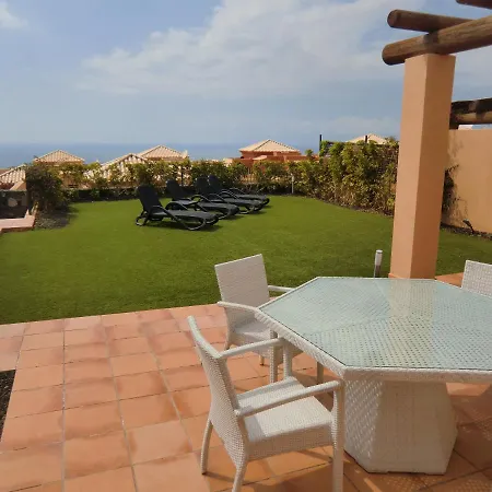Sunset Villas 5 , 2 Bed With Wifi In Costa Adeje, Tenerife Villa *