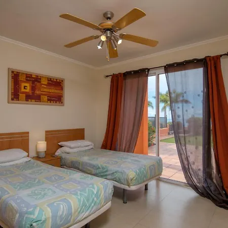 Sunset Villas 5 , 2 Bed With Wifi In Costa Adeje, Tenerife Villa